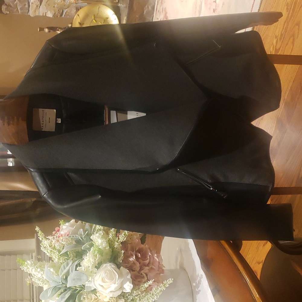 Nwt 1X Bagatelle  vegan leather black jacket